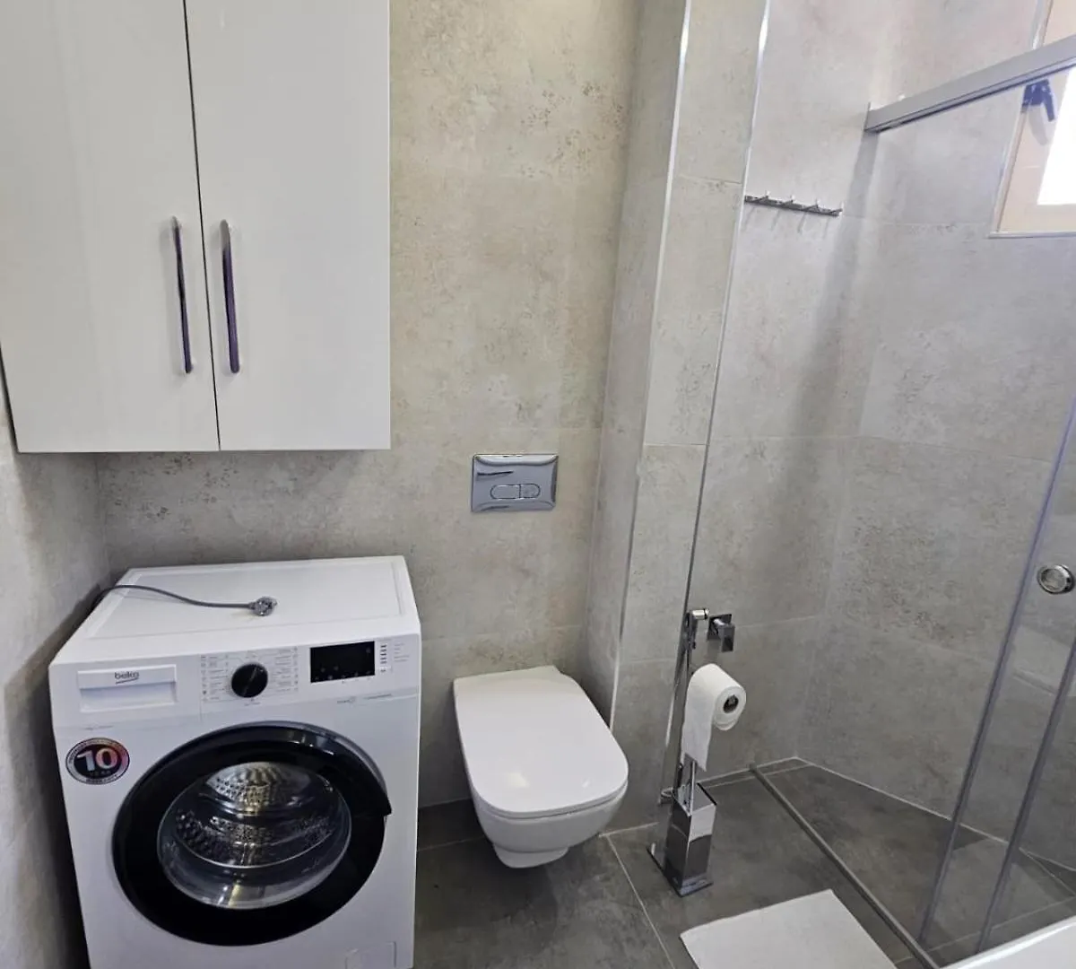 Saranda Sea View Apartment