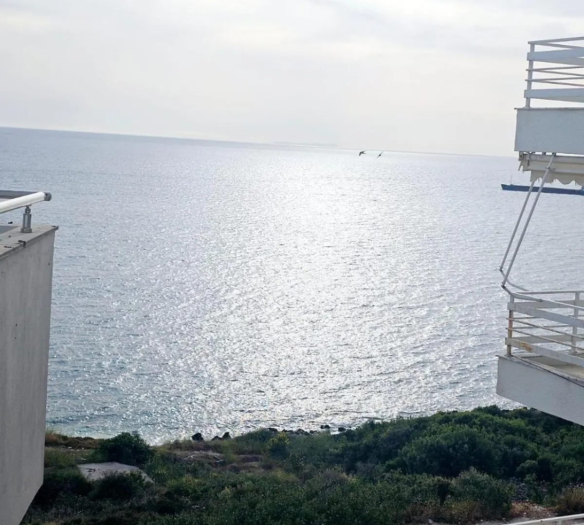 Saranda Sea View Apartment