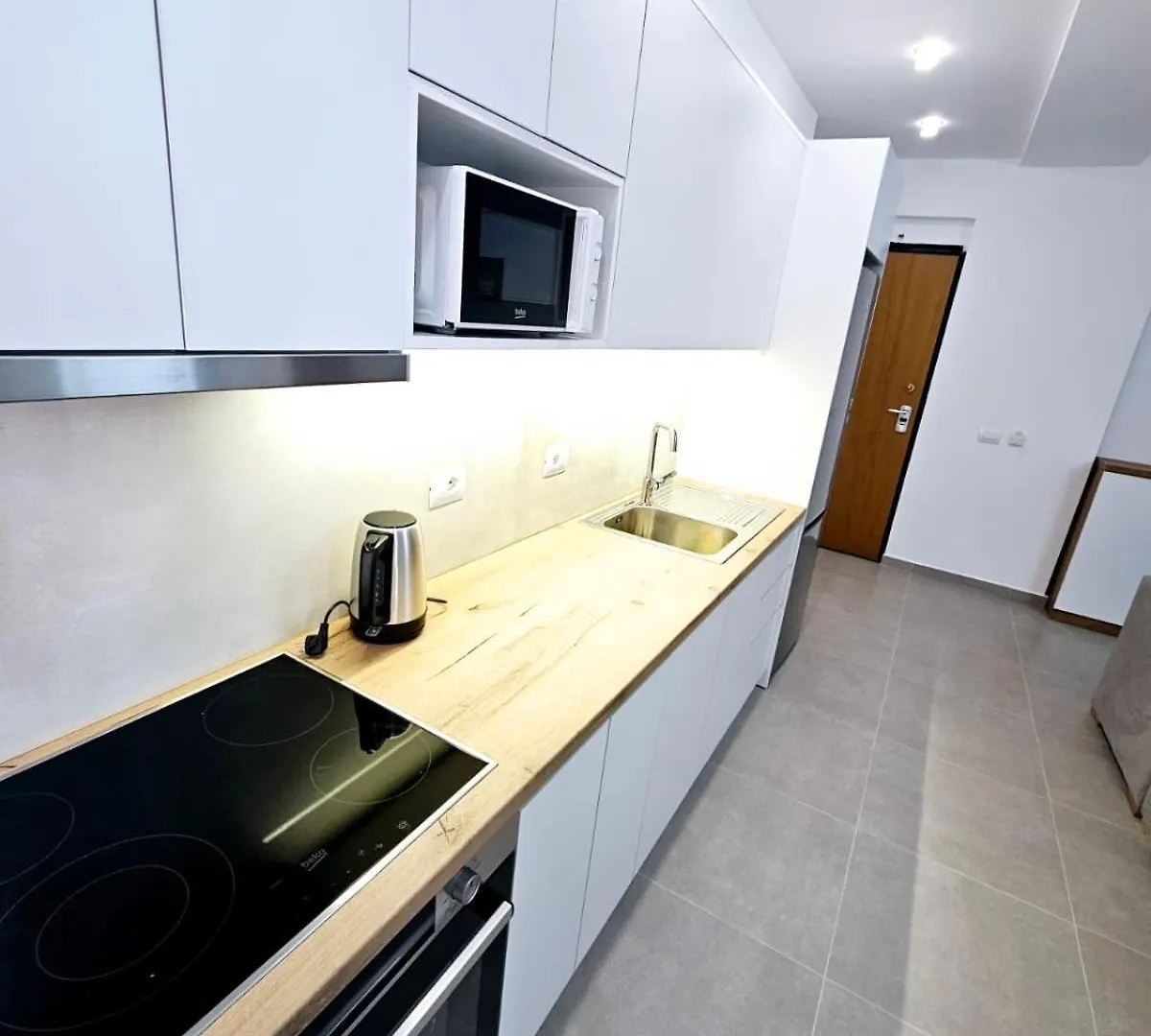 Saranda Sea View Apartment